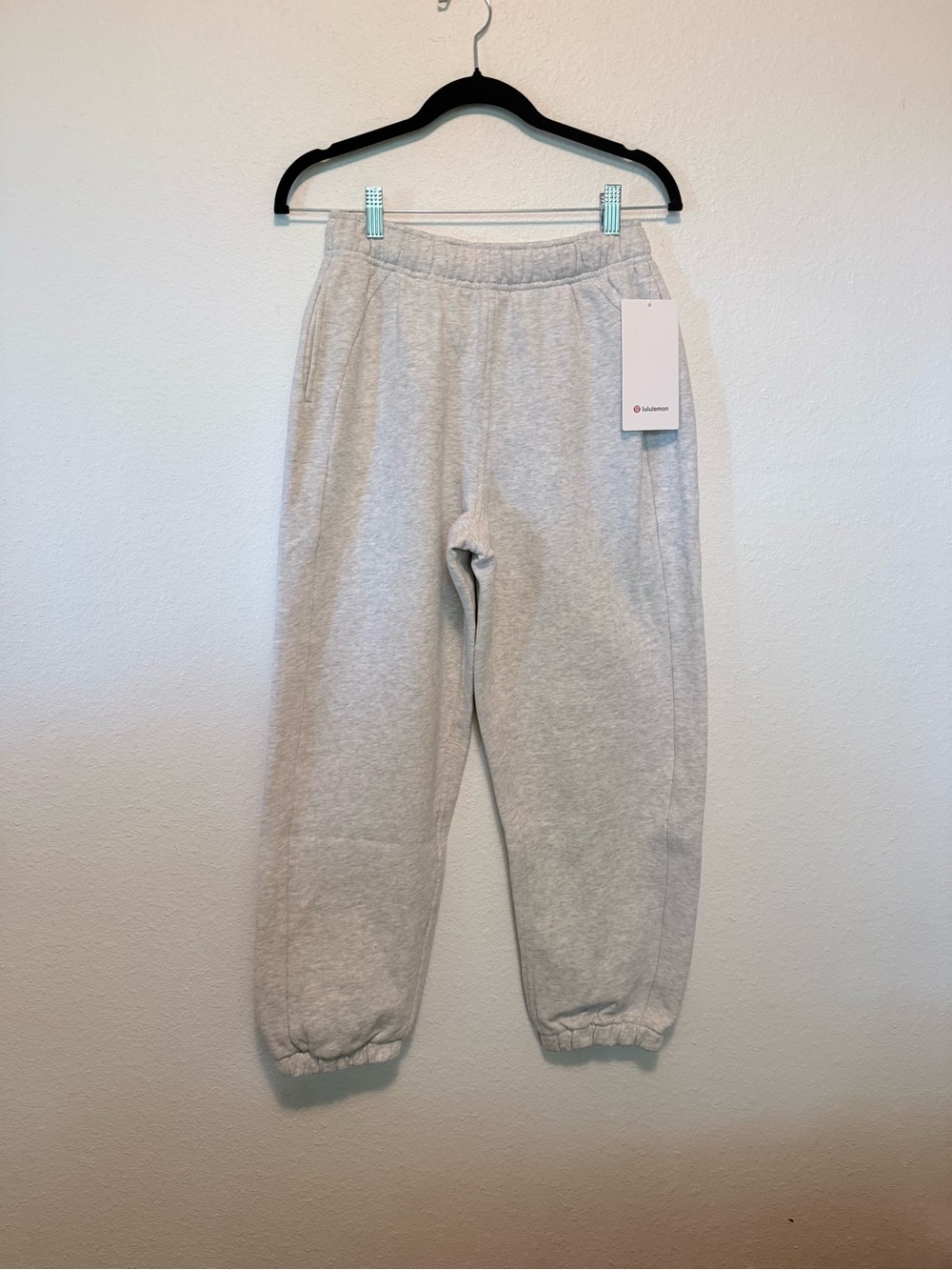NWT lululemon Scuba Mid-Rise Oversized Jogger XS Grey